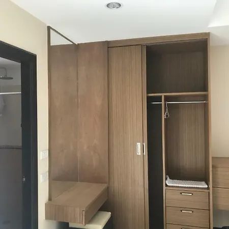Bb Residence Pattaya Luaran gambar